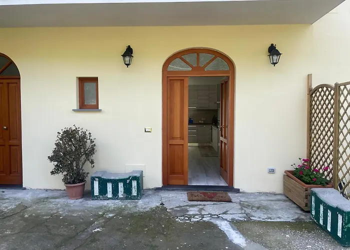 Realty Holidays - The Smile Of The Sun Bed & Breakfast