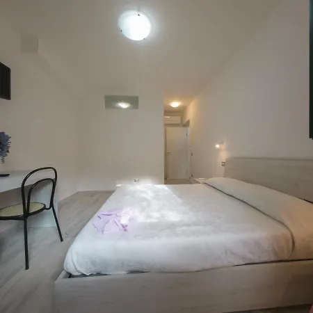 Bed & Breakfast Realty Holidays - The Smile Of The Sun Sorrento